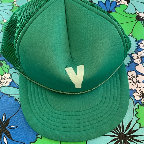 Vintage Green Letter Y Hat 💲10 SALE 🏷 - Picture 8 of 8